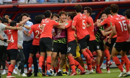 甚至与时代 甚至与时代